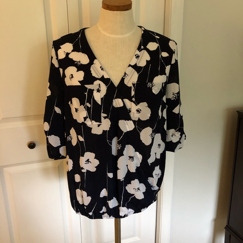 NY & Co. floral top